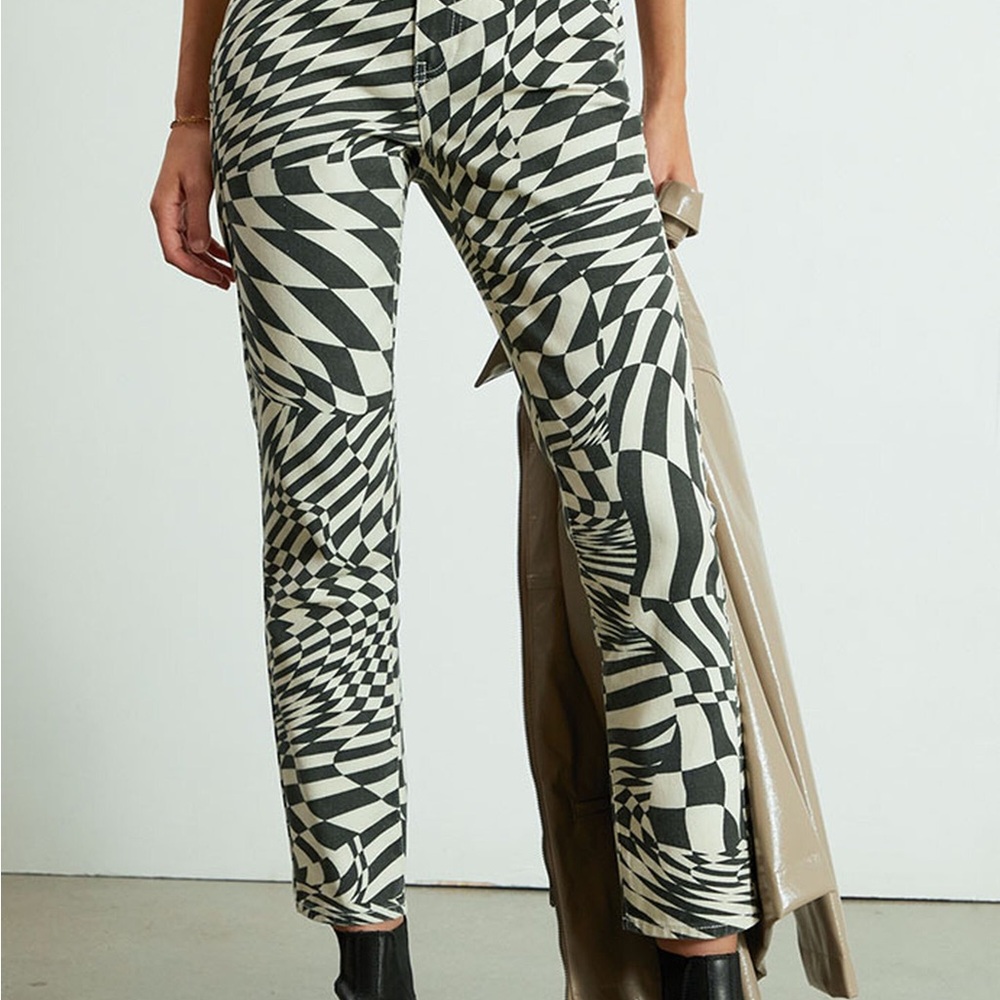 PacSun | Black & White Printed Checkered Mom Jeans size 28